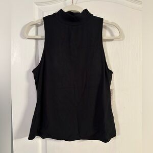 NWT soma rib mock neck tank built in bra medium